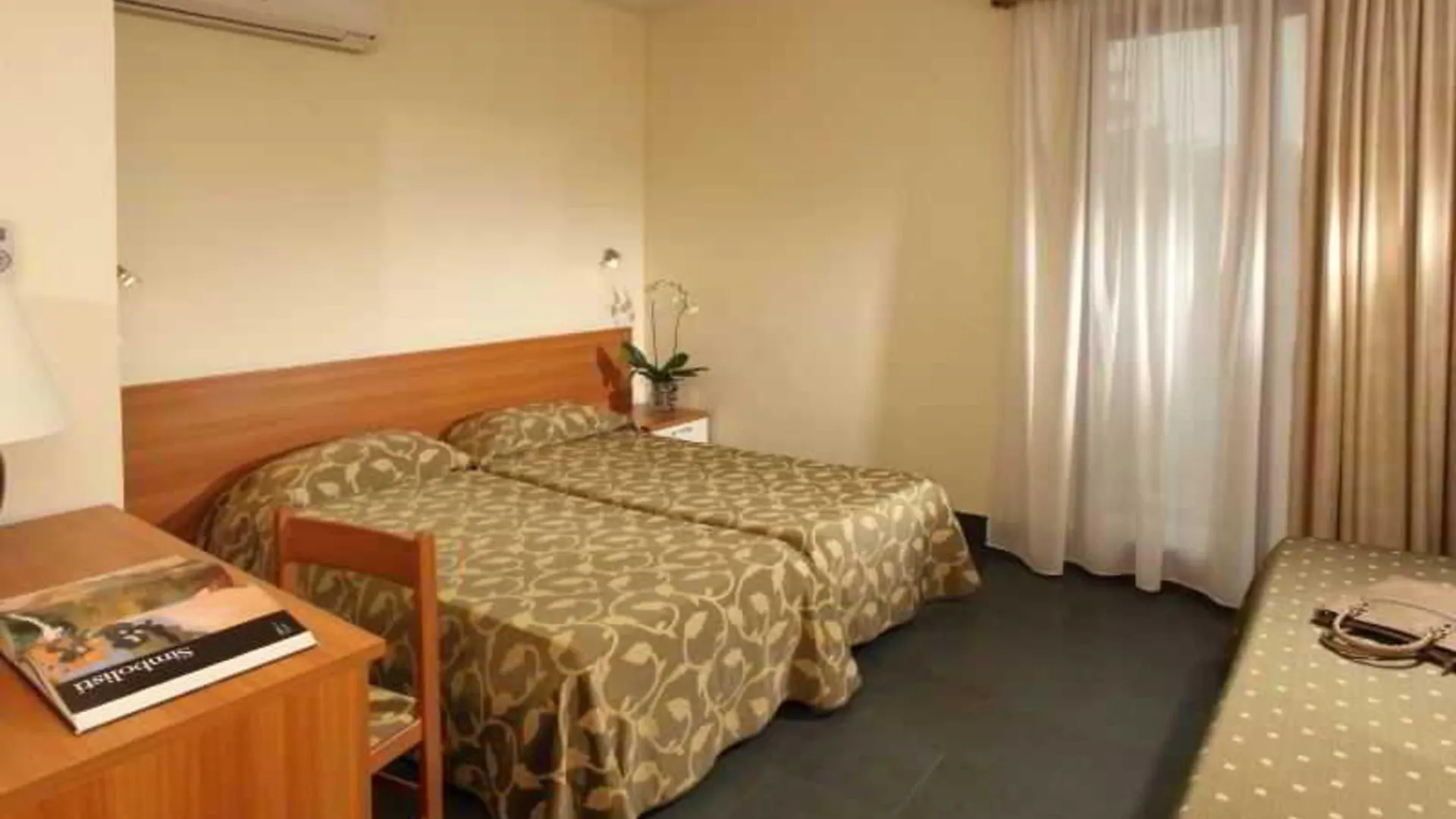 Ciampinohotel 3*, Ciampino